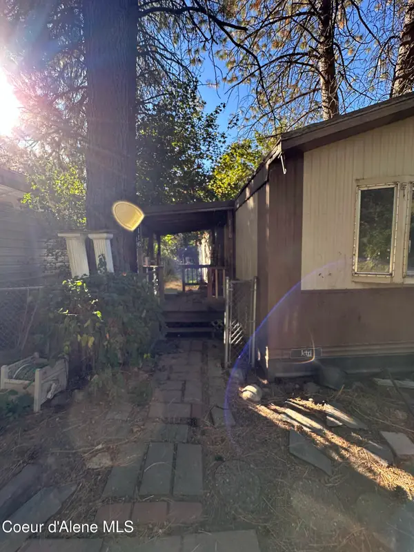 116 Kaniksu, Priest River, ID 83856