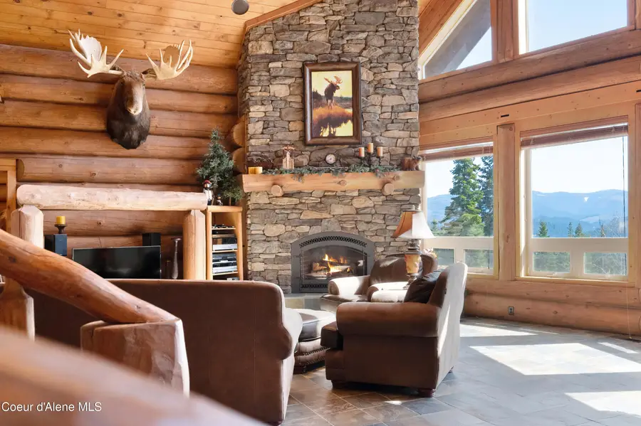 122 Makridge Lane, Kingston, ID 83839 - Image #2