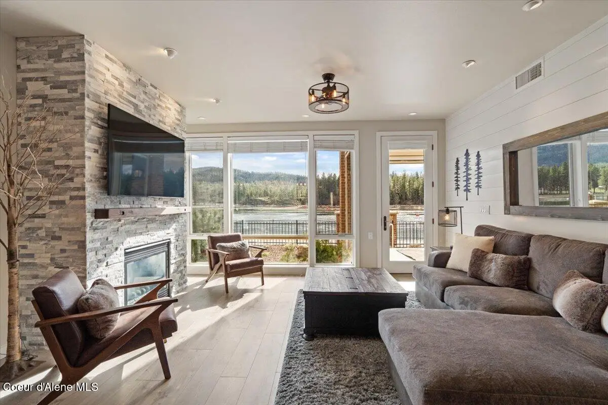 415 W WATERSIDE DR #104, Post Falls, ID 83854 - Image #1