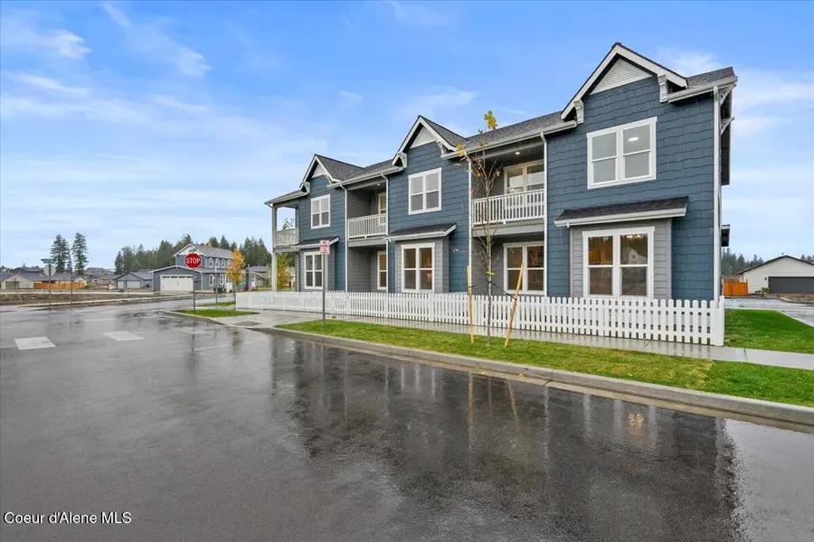 351 E Grosbeak Ave, Hayden, ID 83835 - Image #3