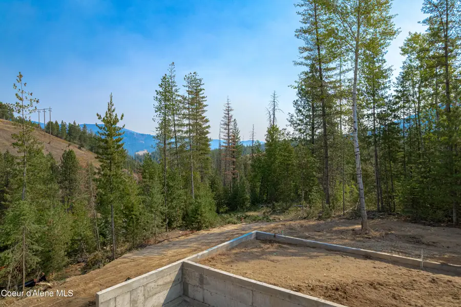 207 Palomino Ct, Pinehurst, ID 83850 - Image #3