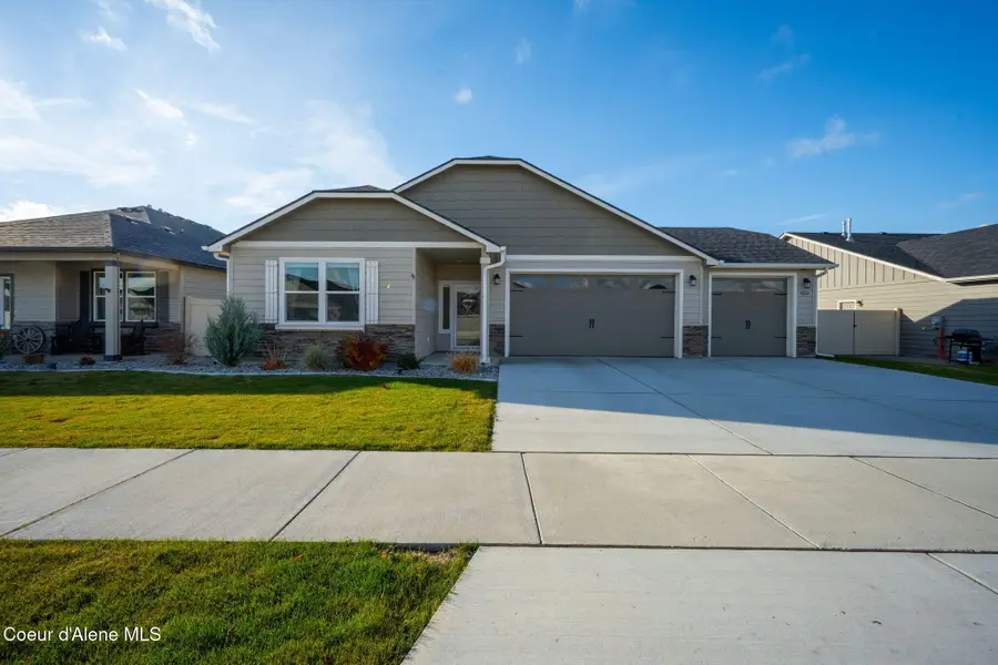 4268 N May Ella Lp LOOP, Post Falls, ID 83854 - Image #2