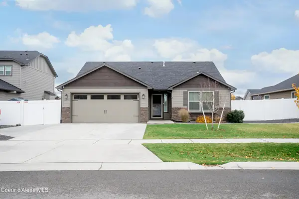 6258 W IRISH CIR, Rathdrum, ID 83858