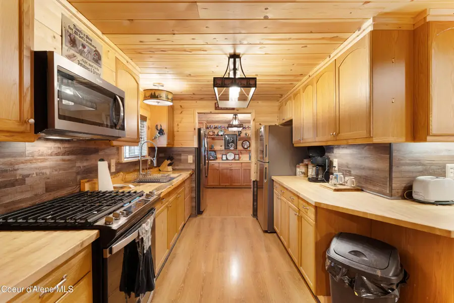 11583 N SUNRISE CT, Rathdrum, ID 83858 - Image #3