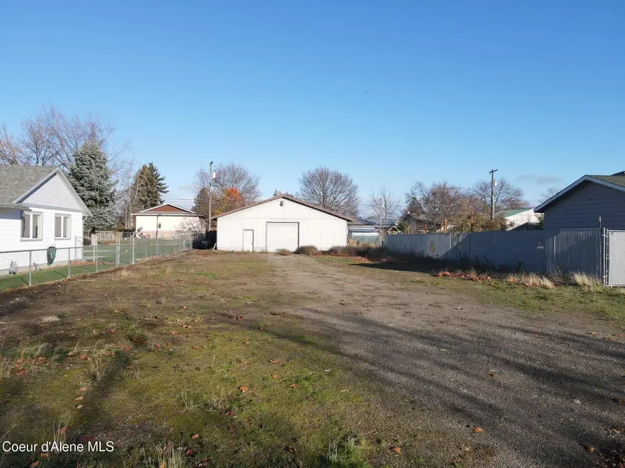 1511 E 2nd Ave, Post Falls, ID 83854 - Image #2