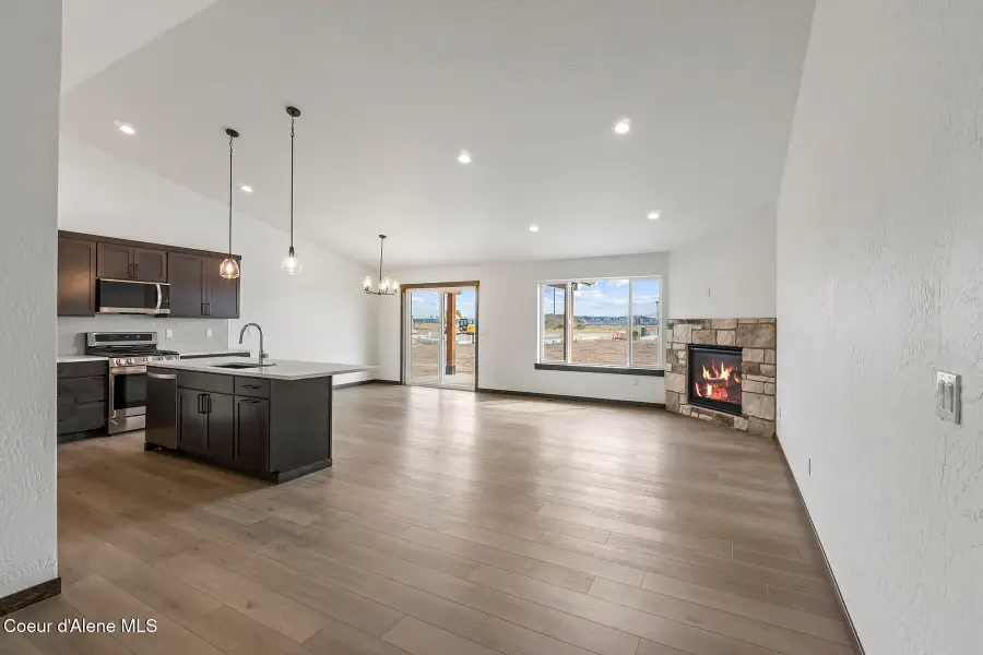 8903 W Swather Ave, Rathdrum, ID 83858 - Image #3