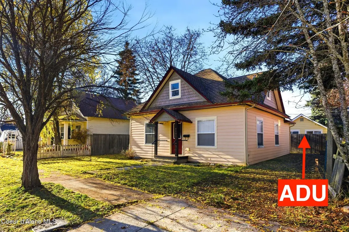 316 Lavina Ave, Sandpoint, ID 83864 - Image #1