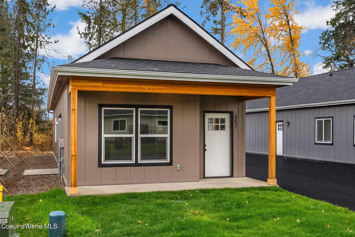 369 Jasper Loop, Ponderay, ID 83852 - Image #1