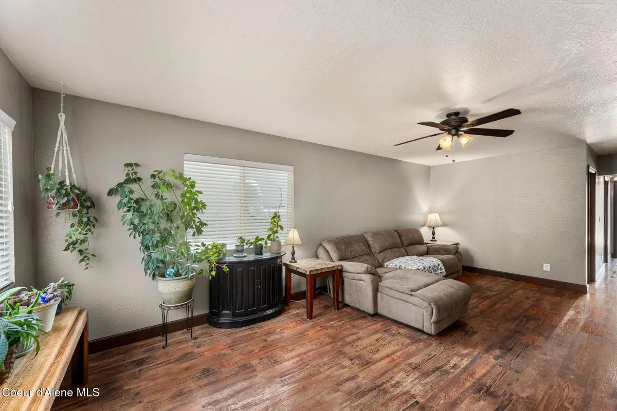 164 W HILGREN AVE, Hayden, ID 83835 - #1