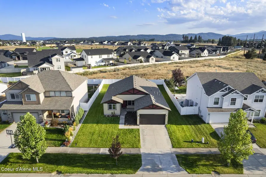 4662 W Tramore Dr, Coeur Dalene, ID 83815 - Image #2