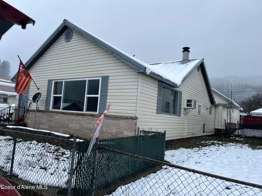 112 2nd St, Silverton, ID 83867 - Image #2