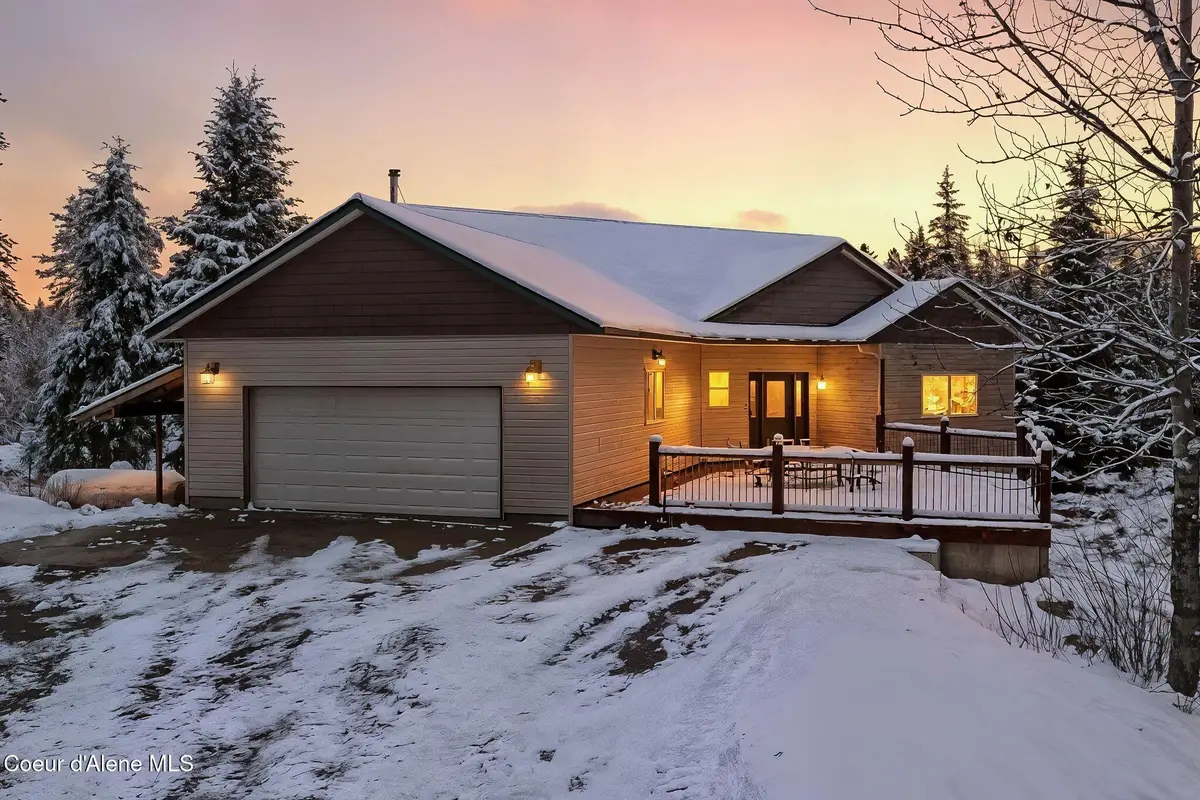 162 S Cedar View Estates Rd, Blanchard, ID 83804 - Image #1