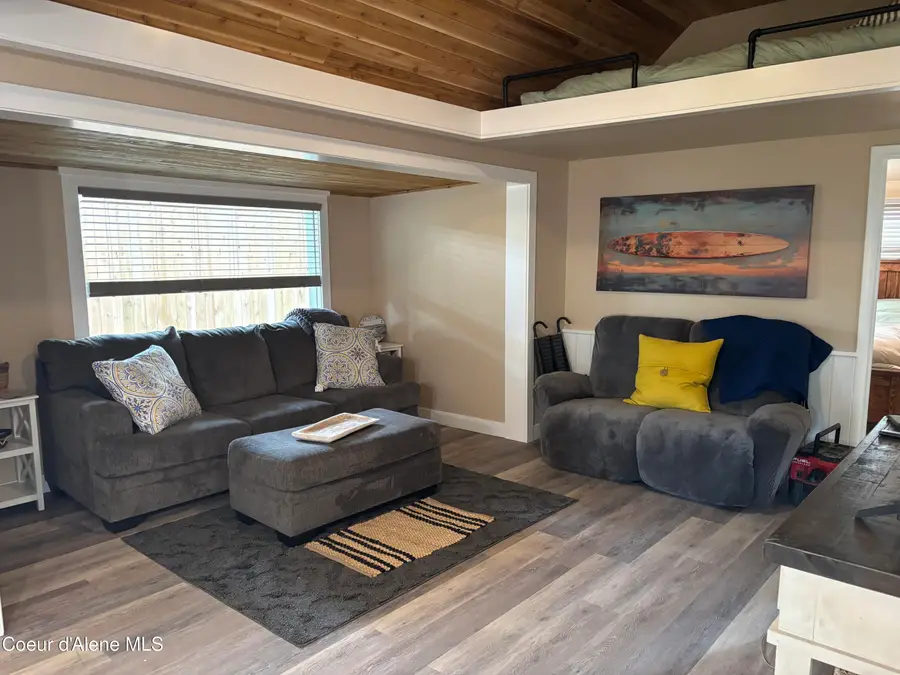 1223 N 1st St, Coeur Dalene, ID 83814 - Image #2