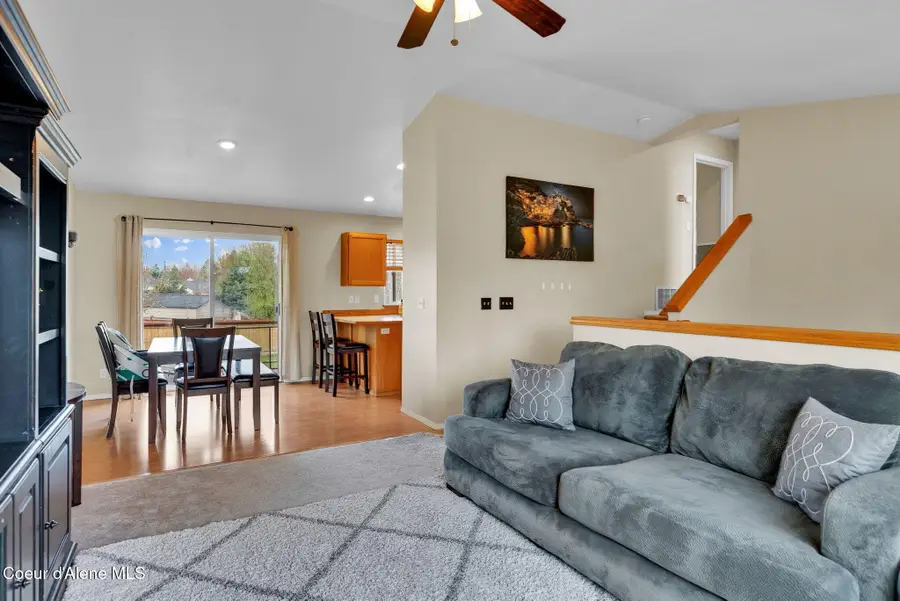 1937 W HAMPSON AVE, Coeur Dalene, ID 83815 - Image #3