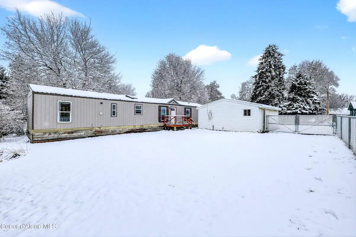 495 W LAUF LN, Coeur Dalene, ID 83815 - Image #1