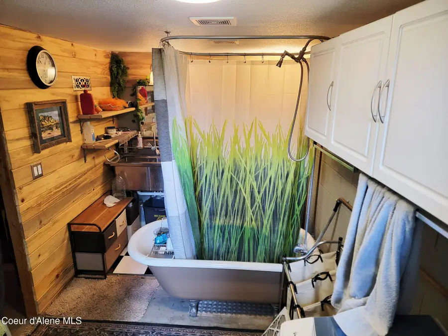 50 W CLAYTON AVE, Coeur Dalene, ID 83815 - Image #2