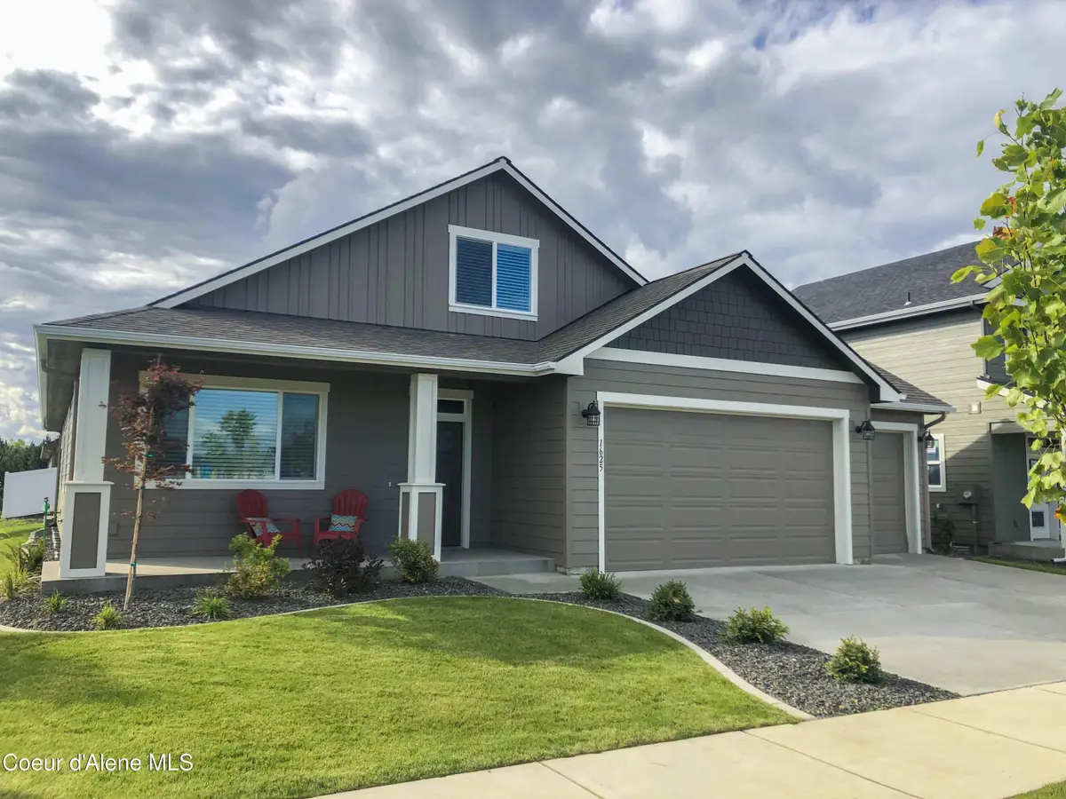 2120 W PLATTE AVE, Post Falls, ID 83854 - Image #1