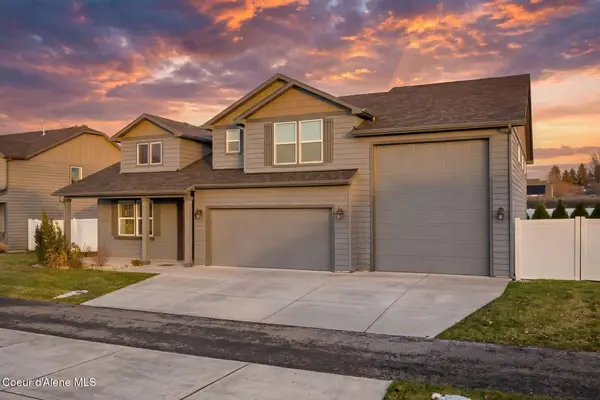 778 W Jenicek Loop, Post Falls, ID 83854