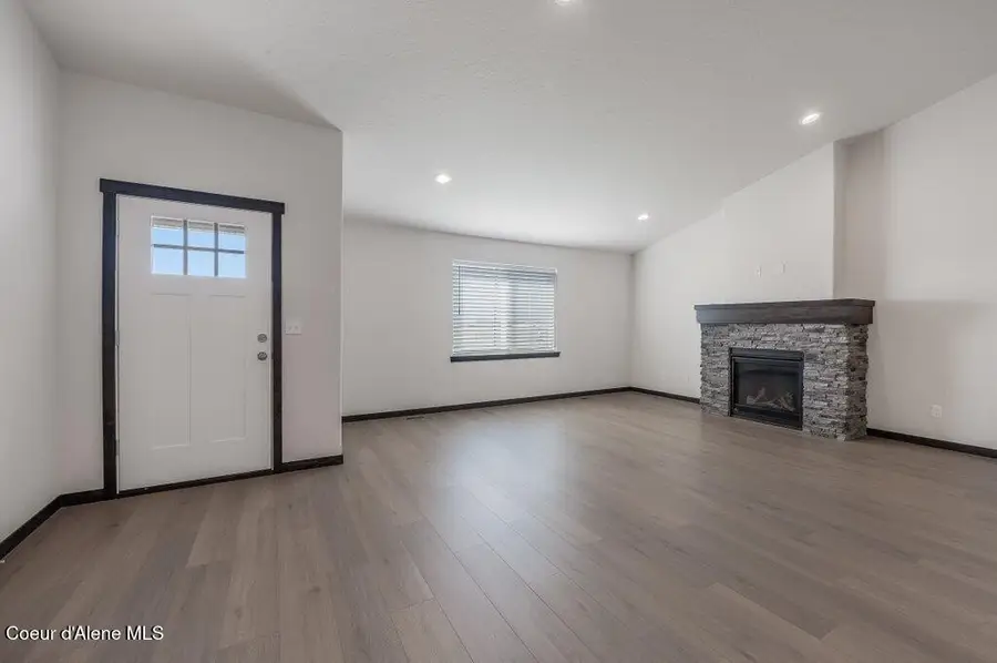 11615 N Railway Ave, Rathdrum, ID 83858 - Image #3