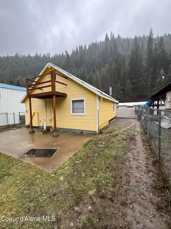 492 Burke Rd, Wallace, ID 83873