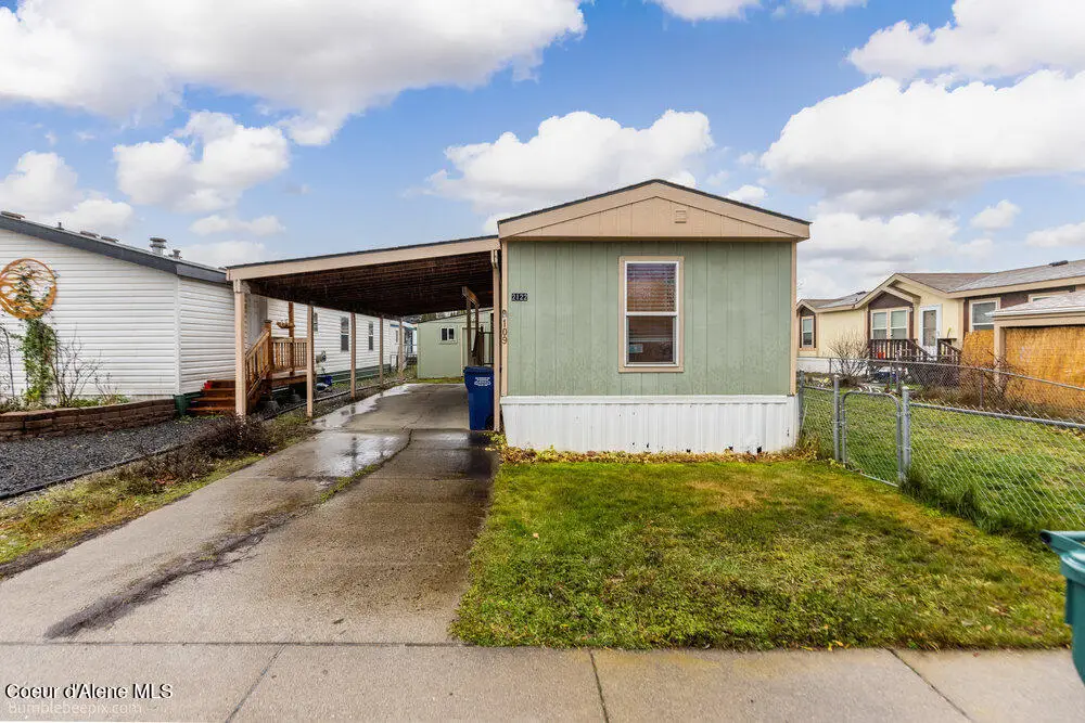 2122 W WINDERMERE AVE, Coeur Dalene, ID 83815 - Image #1