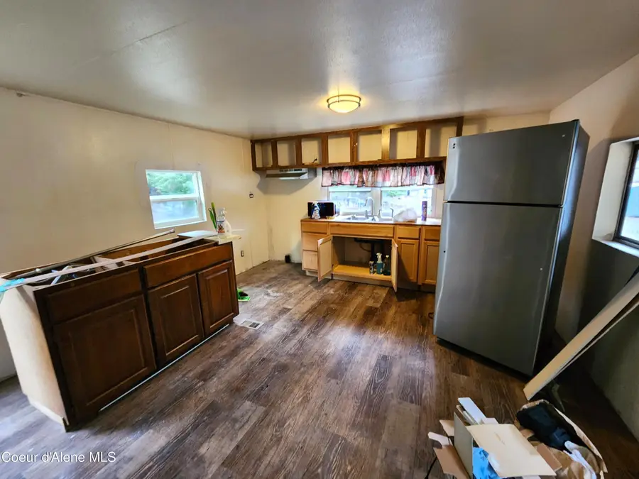 3520 Pinecreek Rd., Pinehurst, ID 83850 - Image #2