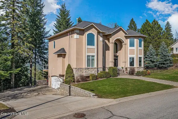 3743 E Sky Harbor Dr, Coeur d'Alene, ID 83814