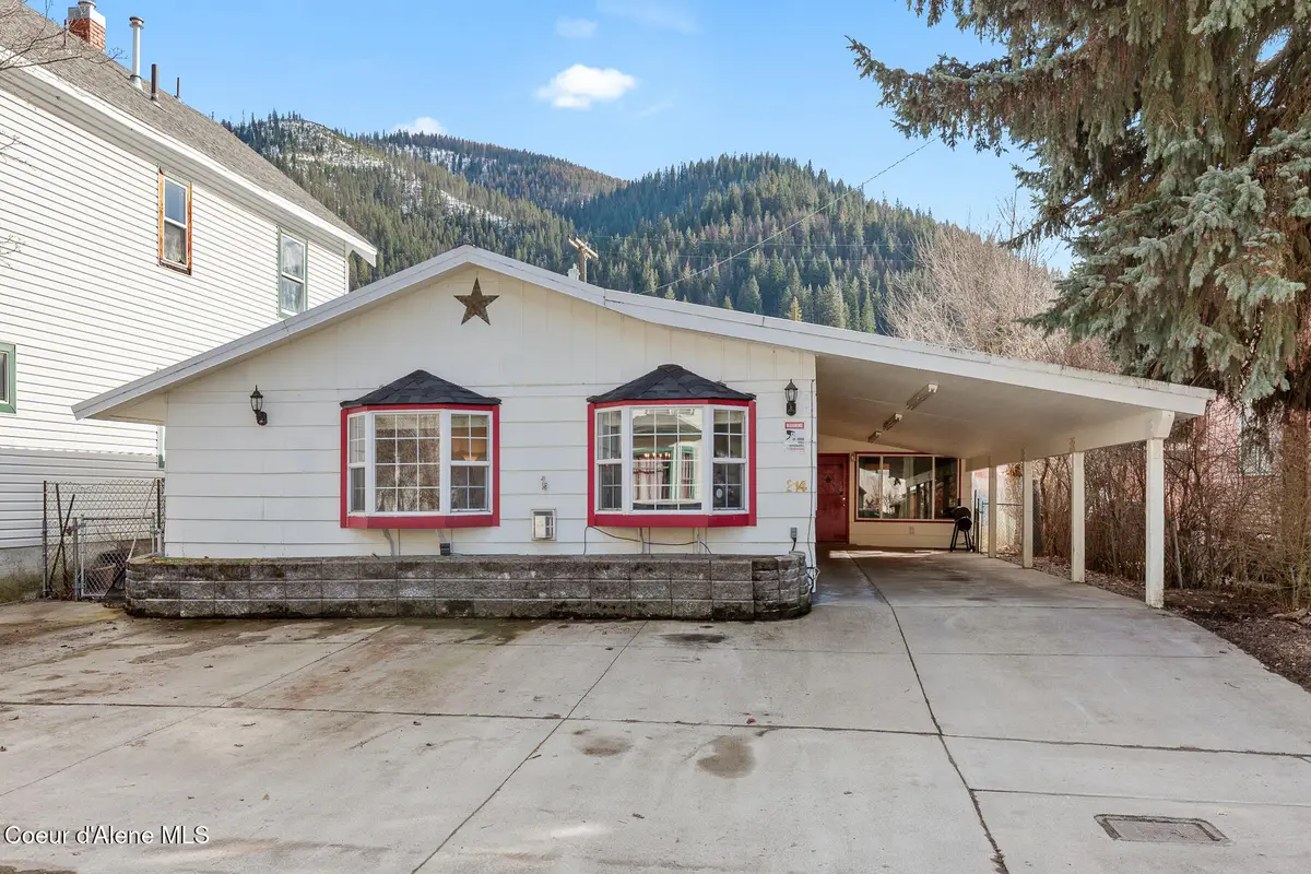 214 Cypress St, Wallace, ID 83873 - #1