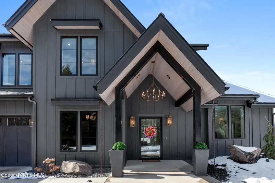 713 N Center Valley Rd, Sandpoint, ID 83864 - Image #3