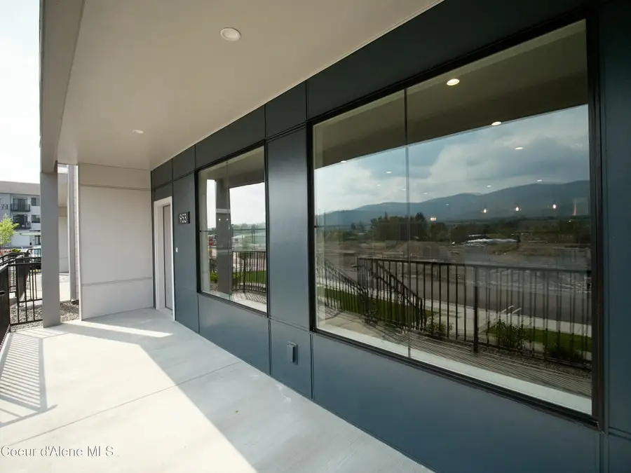 953 E RAILROAD AVE, Post Falls, ID 83854 - Image #3