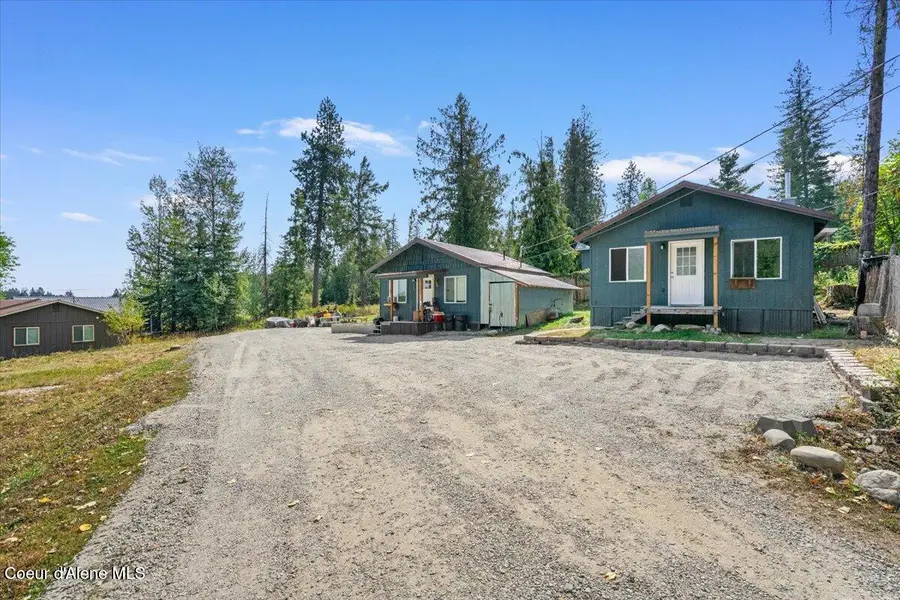 817 Upland Dr, Sandpoint, ID 83864 - Image #2