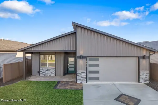 13916 N Rainier Loop, Rathdrum, ID 83858