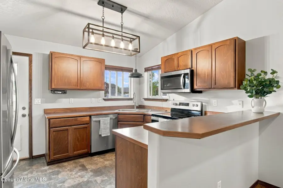 2710 E Thrush DR, Post Falls, ID 83854 - #3