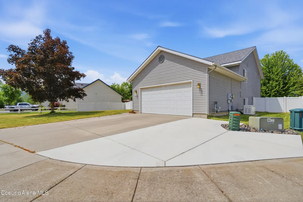 1141 N Bainbridge St, Post Falls, ID 83854 - #1