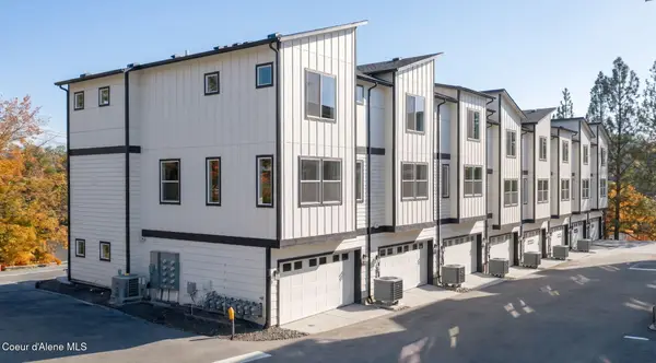 1117 W Pinewood Loop, Coeur d'Alene, ID 83814