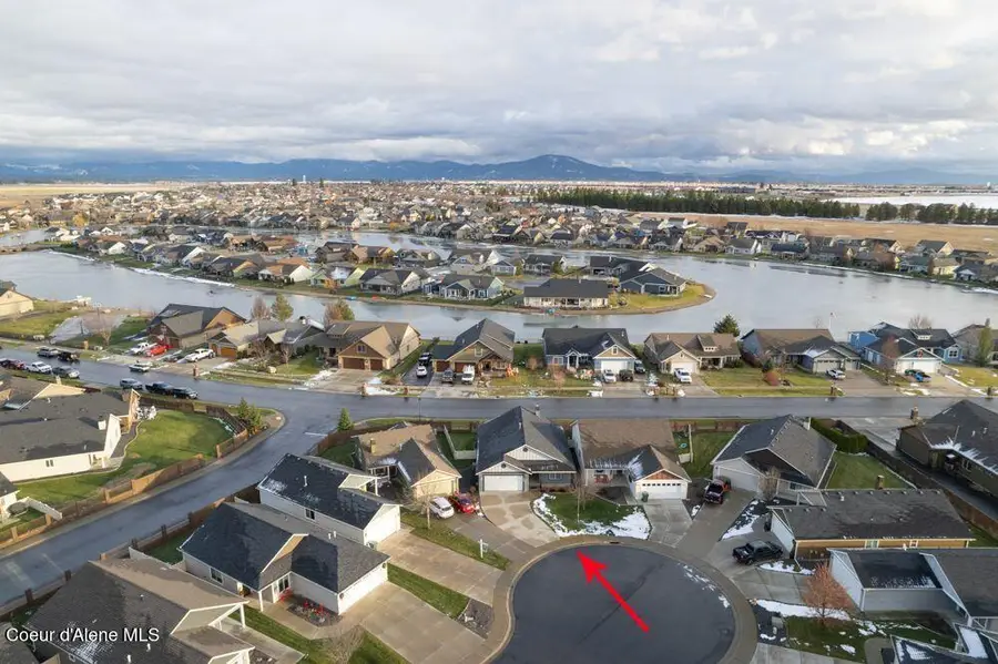 7942 W KAYAK CT, Rathdrum, ID 83858 - Image #2