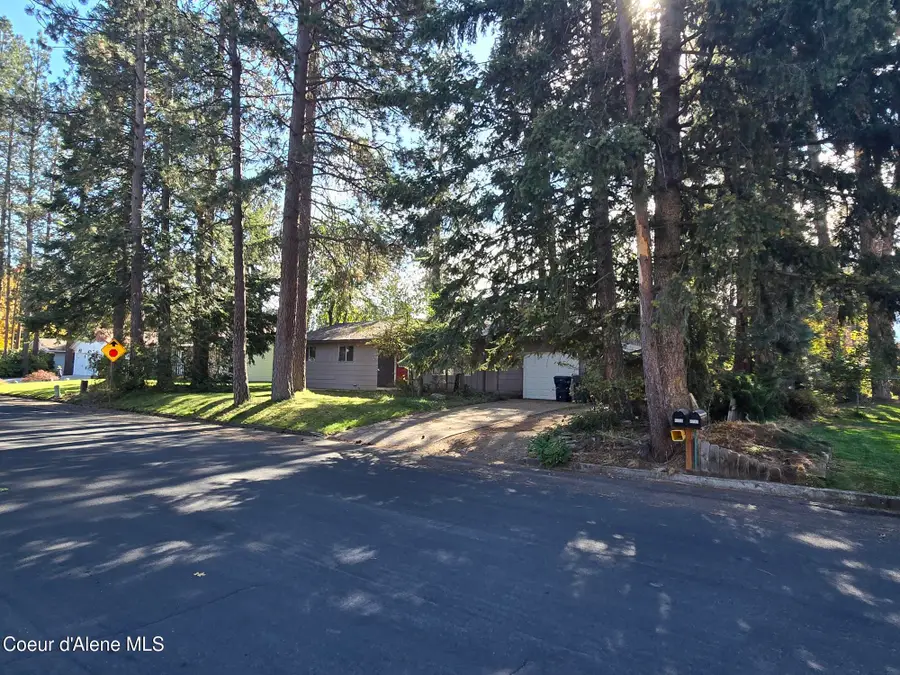 4758 E Woodland DR, Post Falls, ID 83854 - #2