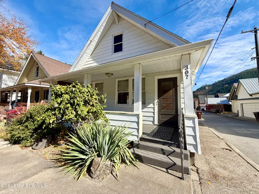 307 3rd St, Wallace, ID 83873 - #3