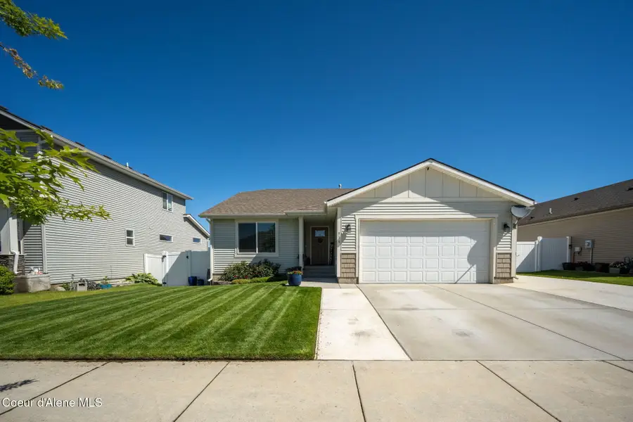 516 W Tennessee AVE, Post Falls, ID 83854 - #3