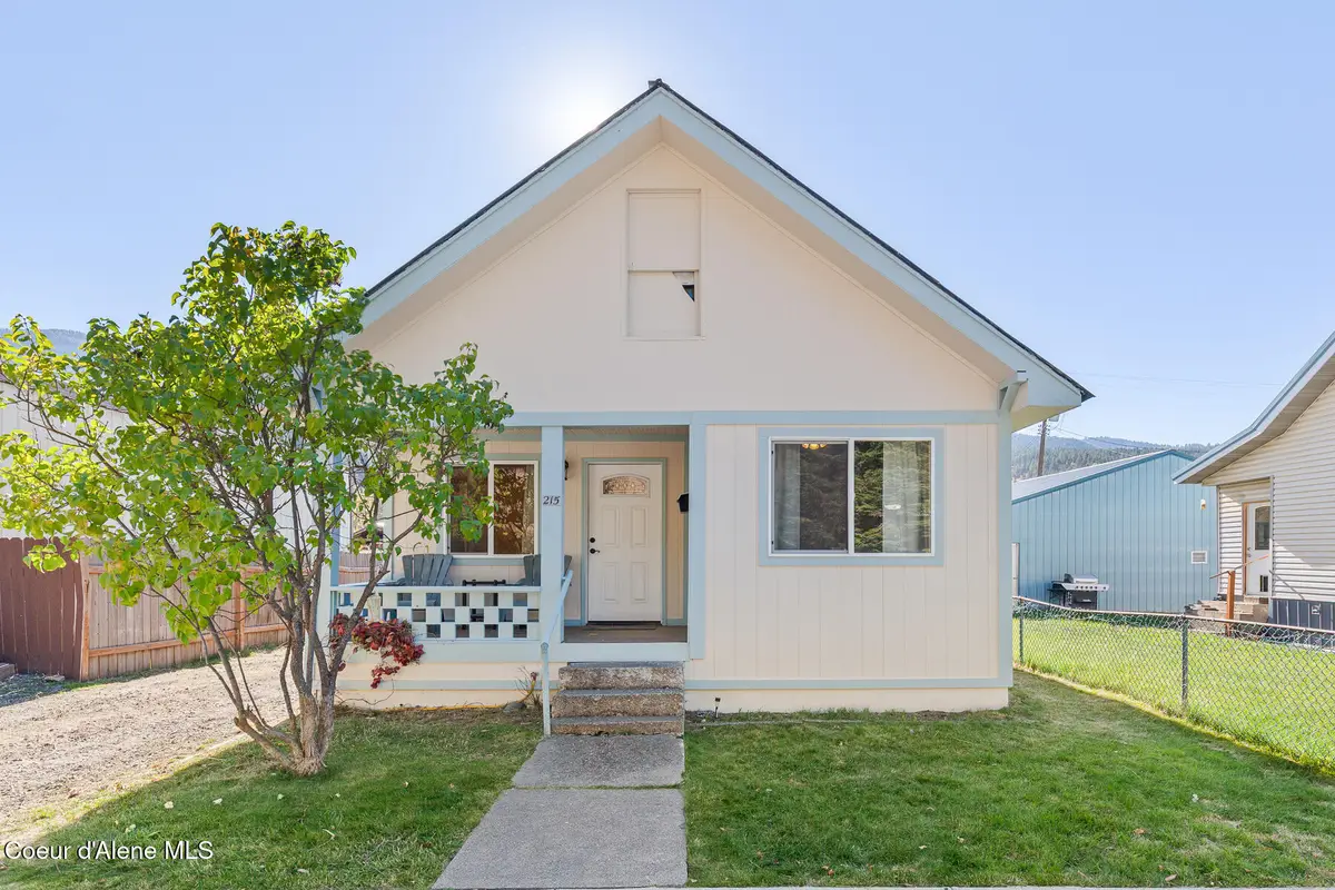 215 E Riverside AVE E, Kellogg, ID 83837 - #1