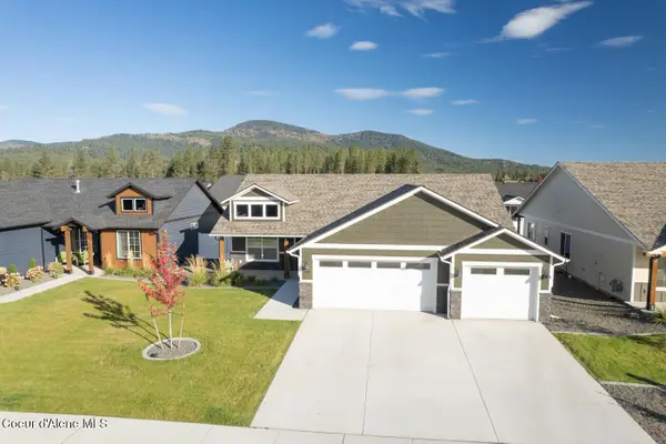 8921 W CULTIVATOR AVE, Rathdrum, ID 83858