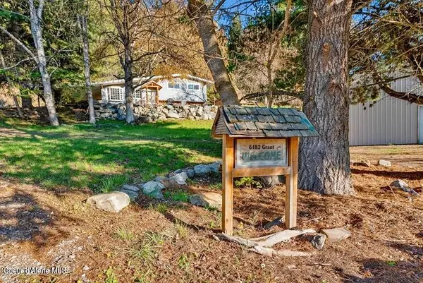 6482 Grant ST, Bonners Ferry, ID 83805