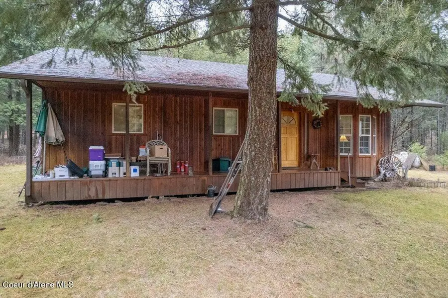 681 Hummingbird LN, Blanchard, ID 83804 - Image #3