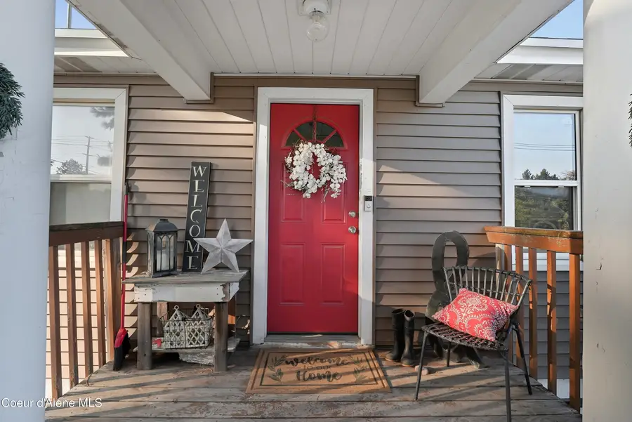 6111 E 8th Ave, Spokane Valley, WA 99212 - #3