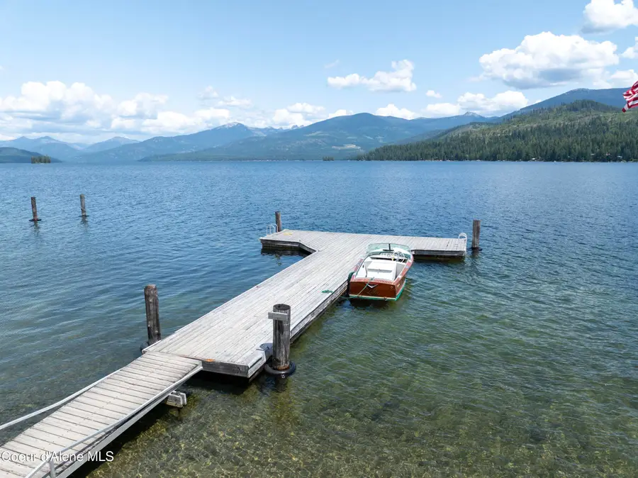 733 Hagman RD, Nordman, ID 83848 - #3