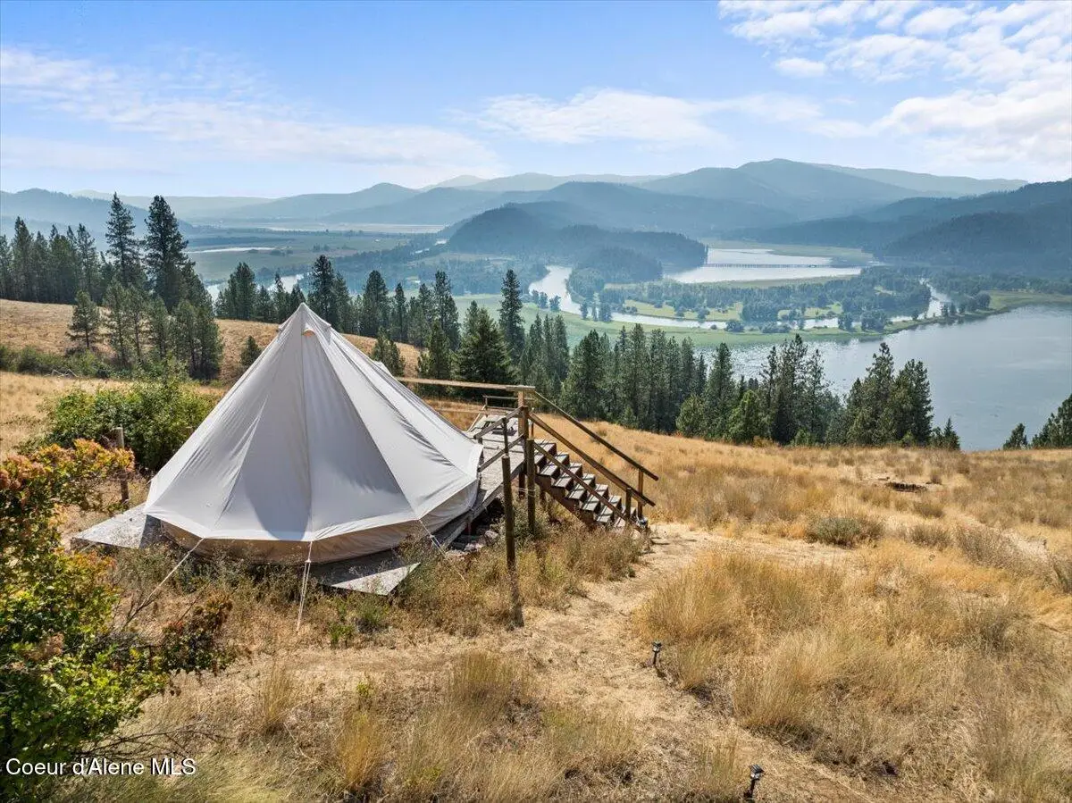 5674 E Holiday Rd, Harrison, ID 83833 - #1