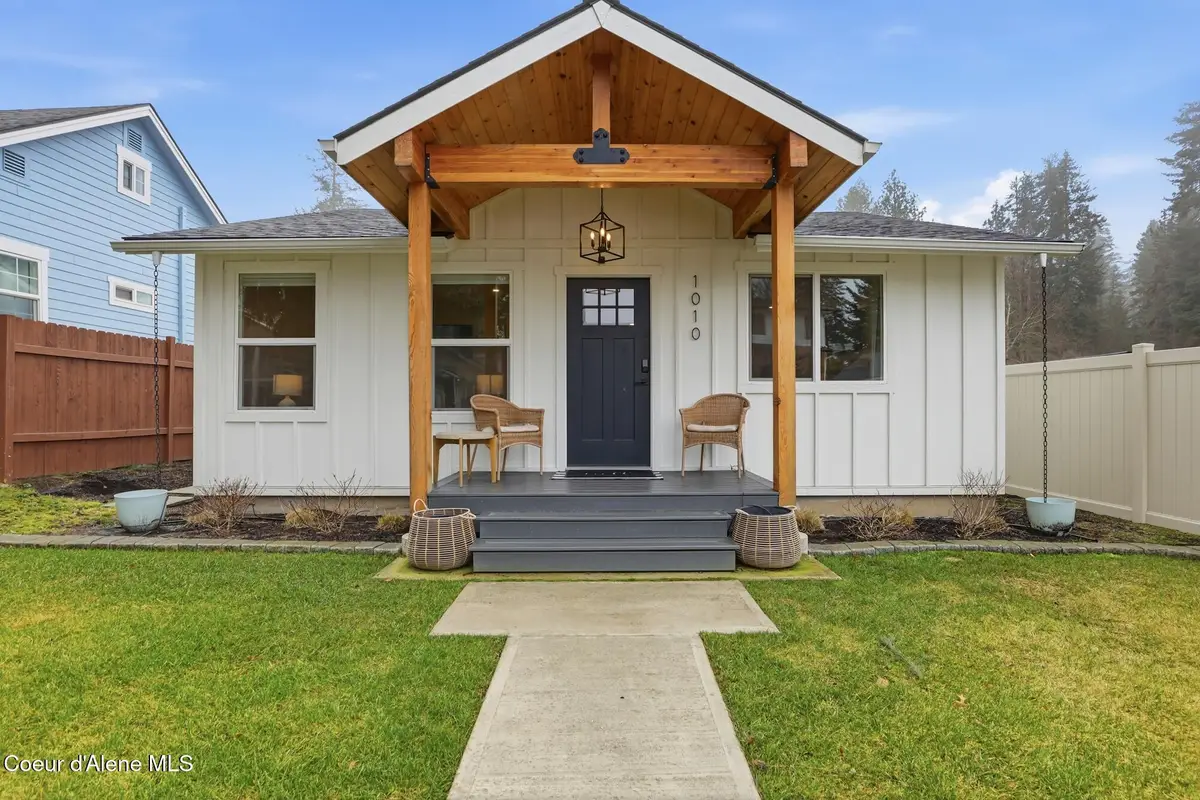 1010 E Pine AVE, Coeur Dalene, ID 83814 - Image #1