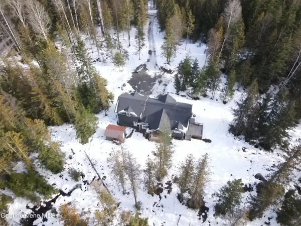 186 Coyote Trail, Sandpoint, ID 83864