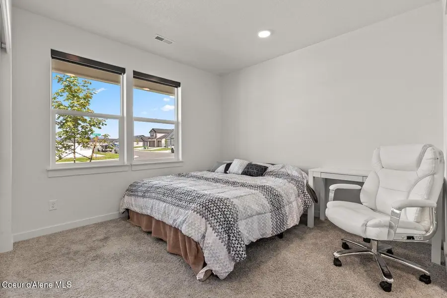 11781 N Banford Ln, Rathdrum, ID 83858 - #3