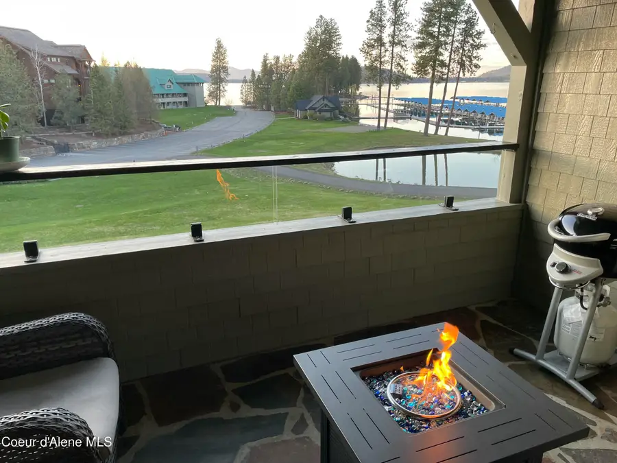 4724 S Arrow Point DR #APT 104, Harrison, ID 83833 - #2